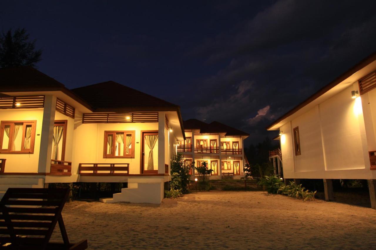 Ngapali Paradise Hotel Zi Phyu Kone Экстерьер фото